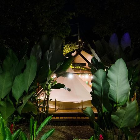 Seren Glamping (Adults Only) Uvita Exteriör bild